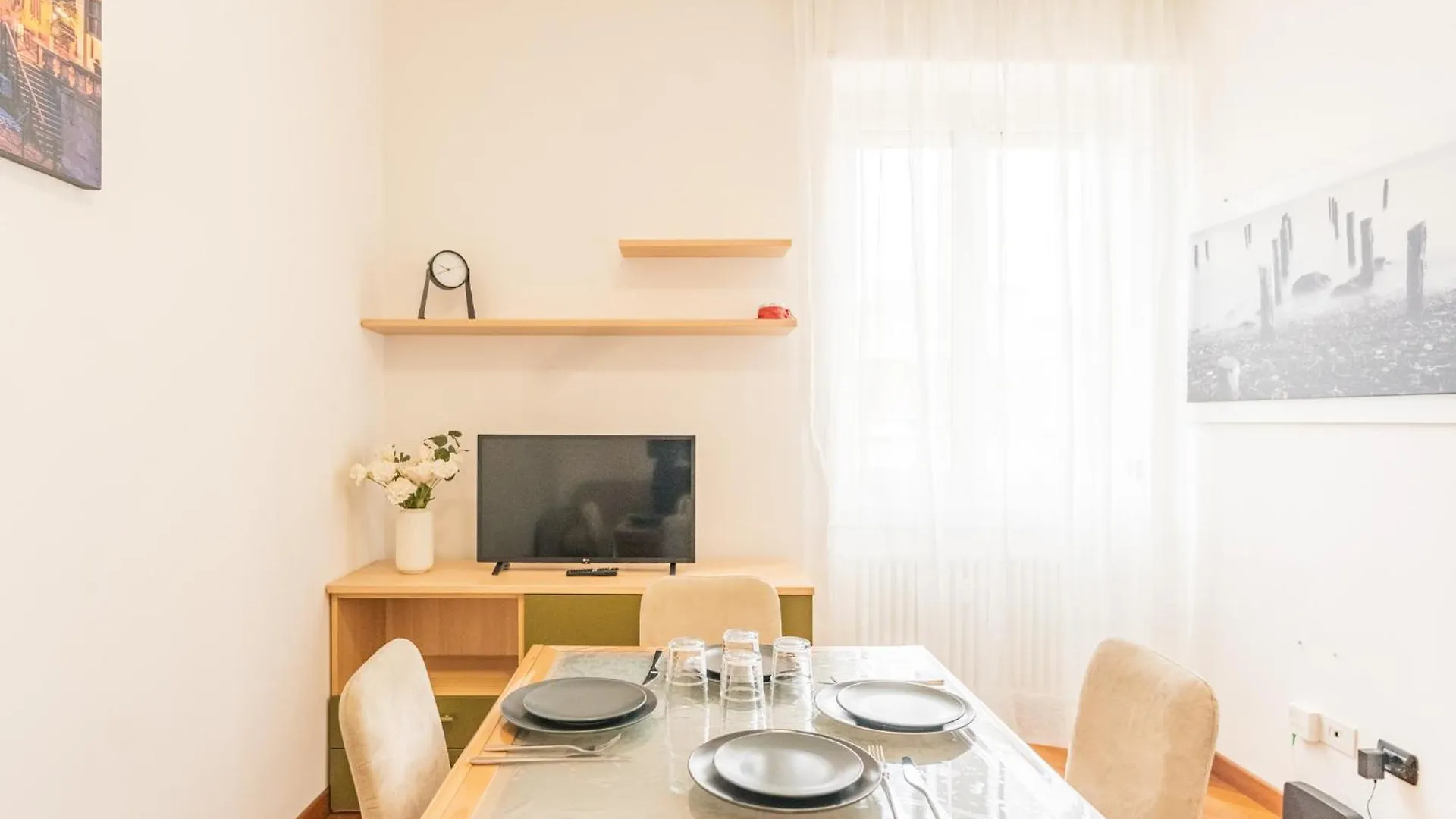 Apartment Ap1 Accogliente Appartamento In Centro Mailand